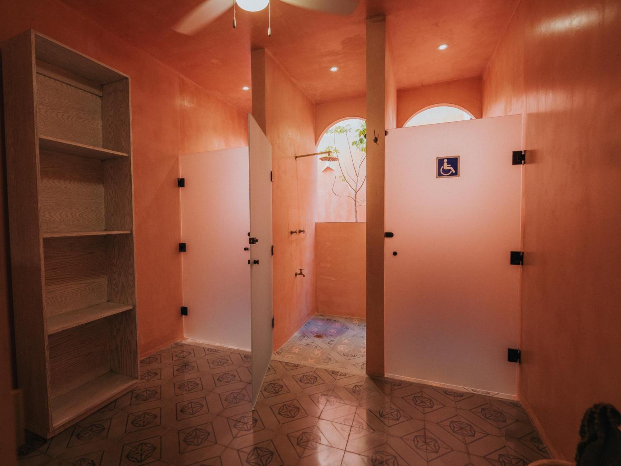 מרידה Casa Amate 61 Boutique Hostel מראה חיצוני תמונה